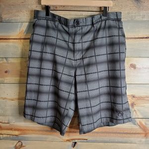 OP mens swim trunks, grey/black, line pattern, 36"